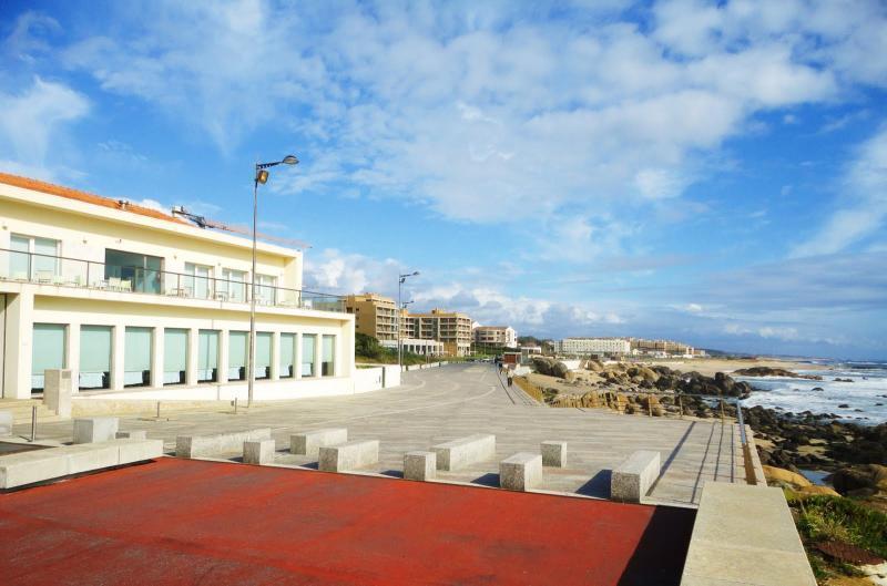 Golden Tulip Porto Gaia Hotel Вила-Нова-ди-Гая Ресторан фото